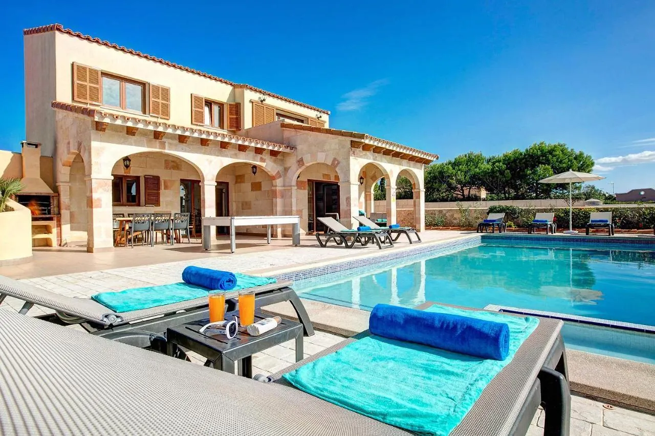 Mares 4 Bedroom Villa, Cala'N Forcat Cala'N Blanes  0*, Cala'N Blanes (Menorca)